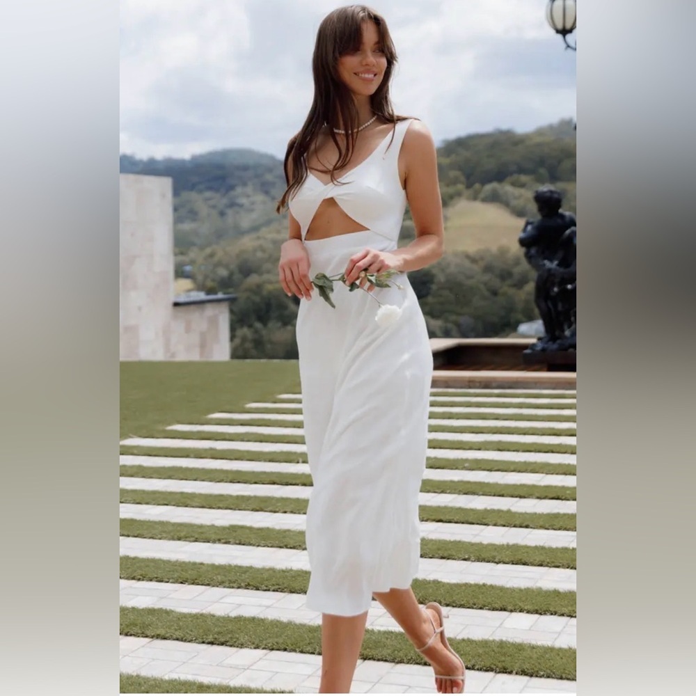 Petal + Pup Apollo Cutout Detail Linen Midi Dress White Sleeveless NWT US 6